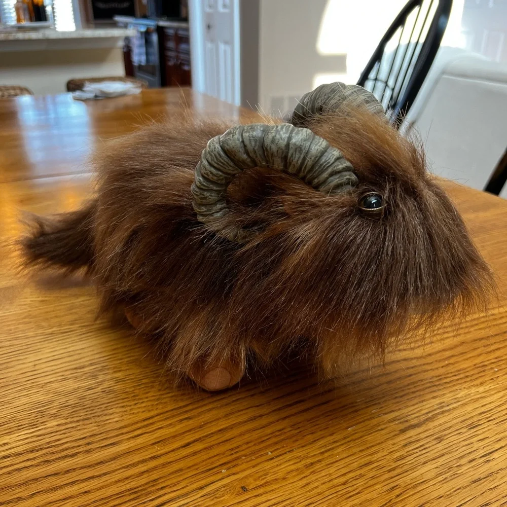 Disney Parks Star Wars Galaxy’s Edge Bantha Interactive Talking Plush – New with